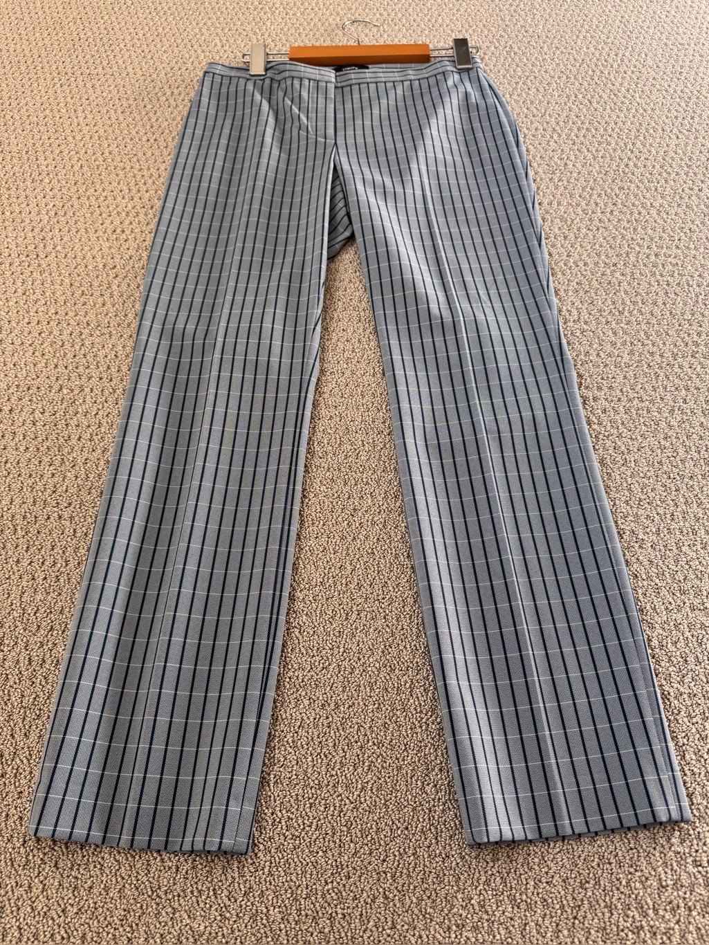 Never Worn Theory Blue Pin Stripe Straight Leg Pants Size 0